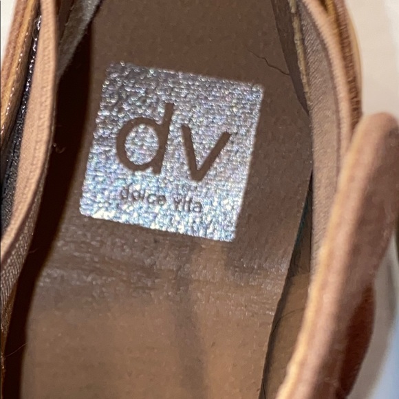 Huey H2O Boots Dolce Vita, Brown Suede Ankle Boots - Picture 10 of 11